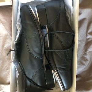 Bloch tap shoes